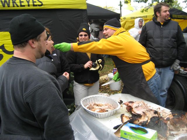 Mmmm_Roasted_Pig!